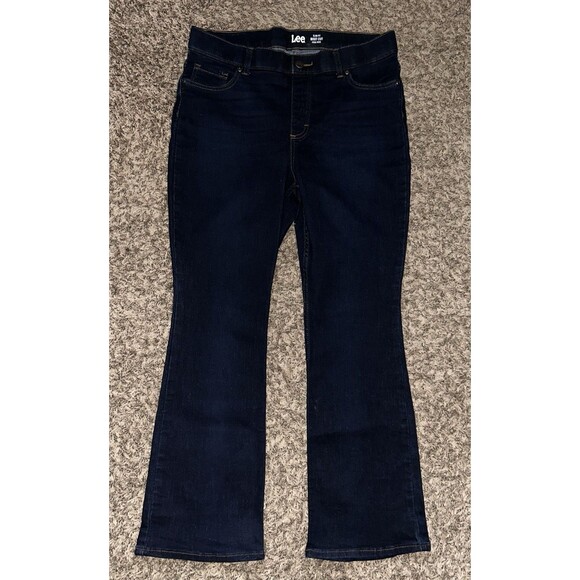 Lee High Rise Slim Fit Boot Cut Women’s 14P Dark  Wash Denim Jeans - Picture 9 of 10